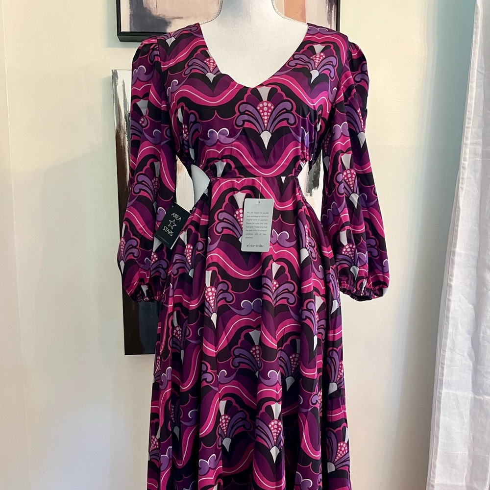 NEW Area Star Cut Out Midi Dress Size Small